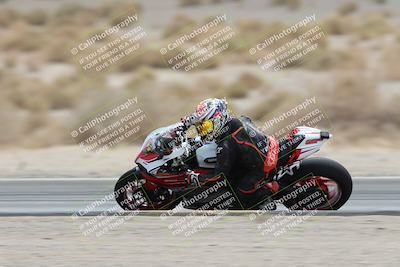 media/May-05-2025-Moto Forza (Mon) [[3c1838c5e5]]/2-B Group/Session 3 (Panning Test Turn 14 Inside)/